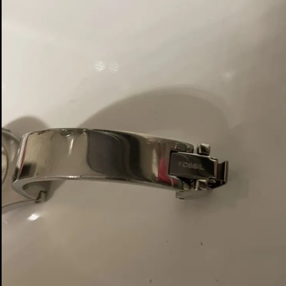 Fossil Steel Womens Bracelet Band Watch FS-2561